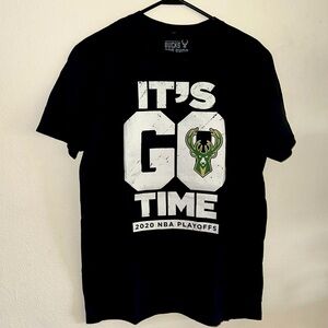 Milwaukee Bucks Tee